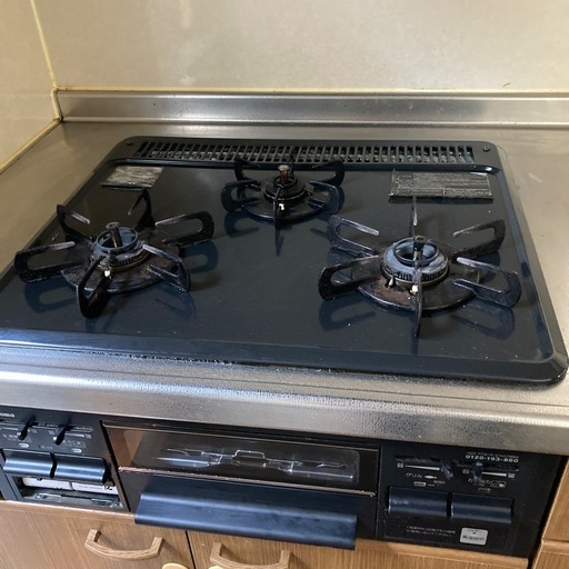 決まりました‼️中古システムキッチン