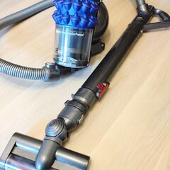 3回使用 ダイソン 掃除機 DC63 クリーニング済み Dyson