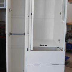 ワードローブ ② 幅88.7cm ホワイト 鏡面 88.7×54.3×190.1cm 白 タンス 衣類収納 大容量 エナメル 札幌 西野店の画像