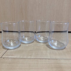 グラス2種類の画像