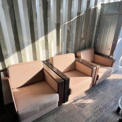 【¥0】【引き取り限定】1人用ソファ3台まとめて ※傷ありの画像
