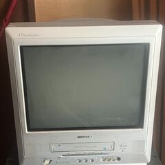 ☆レトロ☆シャープの古いテレビデオと地デジチューナーなどセットで