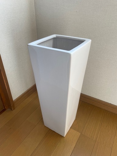 角形陶器鉢