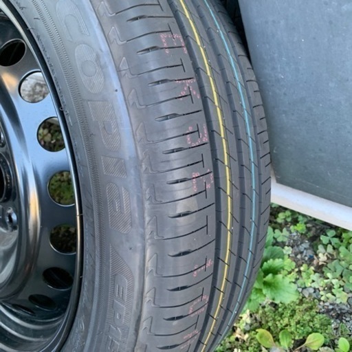 トヨタ新型プリウス60系17インチ 新車外し  純正スチールホイール、タイヤ及び櫢脂ホイール セット 