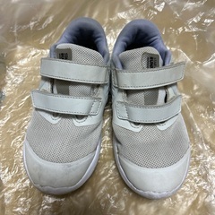 子供靴ナイキ16cm