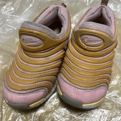子供靴ナイキ17cm