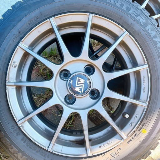 スタッドレスタイヤ＋ホイールセット