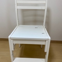 【引き渡し決定】ニトリ　イス　子供用チェア