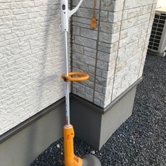 刈払機　草刈り機