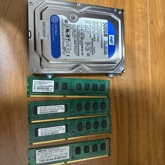 【あげます】HDD 500GB とメモリ2GB4つ