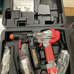 MAX エアータッカー TURBO HV−R32G1  リサイクルショップ宮崎屋　佐土原店　25.7.29の画像