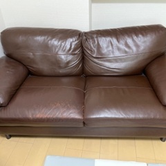 無料でお譲りします！3人掛けソファ