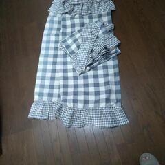 カーテンの画像