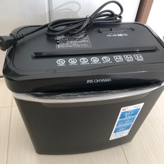 超コンパクト シュレッダーの画像