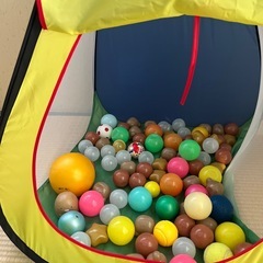 ボールプールの画像