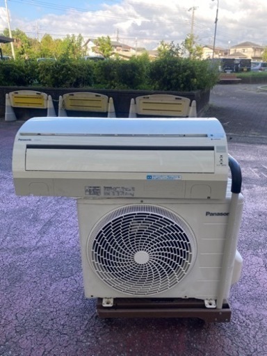 (本体＋工事）PANASONIC CS-EX221C-W 2011年製（6畳用）