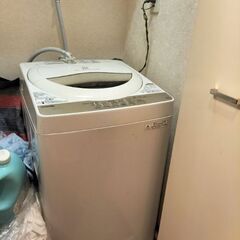 洗濯機・電子レンジ・ロフトパイプベッド