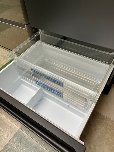 値下げしました！　パナソニック　冷蔵庫　大型冷蔵庫　大容量　ファミリーサイズ　フレンチドア　NR-F604WPX Panasonic
