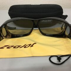 🐱【美品】機能性オーバーサングラス「ソフトケース付属」の画像