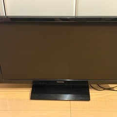 液晶テレビ　東芝　REGZA