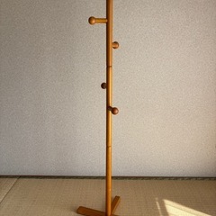 【譲り先決定】ポールハンガー　木製　ハンガーラック　　　　の画像