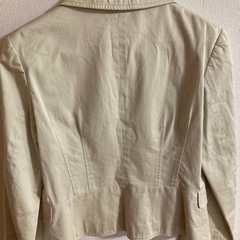 9号　レディースジャケットの画像