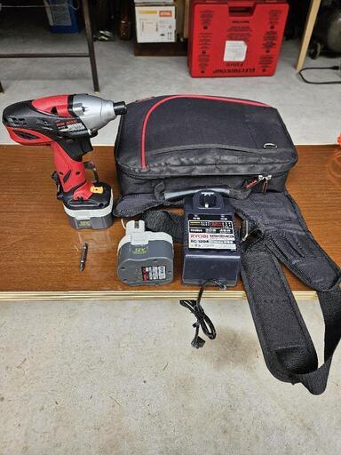 RYOBI リョービ　充電式　インパクトドライバー　BID-1228