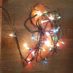 クリスマスツリーとリーフのセットの画像