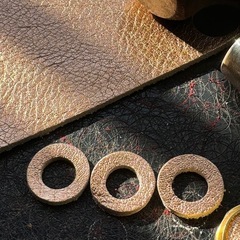 【松隈清次2018年度の発明品】PINK GOLD color　レザーバンパー３枚セット（通称:笠フェルト）ピストン音緩衝材の画像