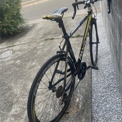自転車クロスバイクの画像