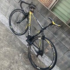 自転車クロスバイクの画像