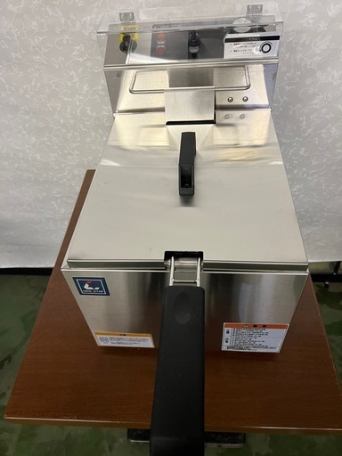 卓上電気フライヤー   油量9L