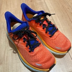 HOKA クリフトン8（25.5㎝）