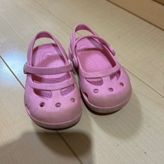 ベビークロックス