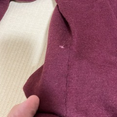 【お渡し済】 102613婦人セーター未使用、難ありの画像