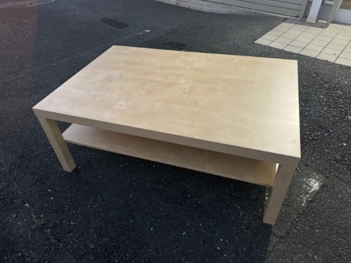 テーブル
