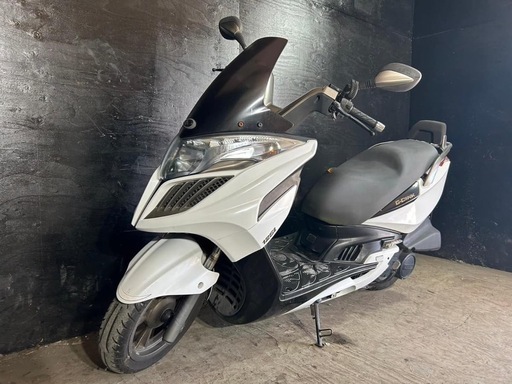 ★支払総額4.8万円★買取強化中！引き上げも可能です！ キムコ G-DINK125i 外観良好！車格大きい小型スクーター！激安出品！通勤通学に！ちょっとした足に♪