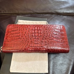 クロコダイルの財布（未使用）の画像