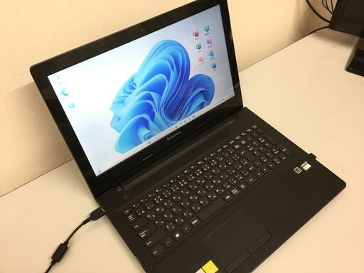 ?地元還元商品④！【美品】ノートパソコン【Lenovo】 高速SSD「Win11・Office2021」管理No4