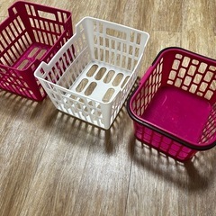 カゴ3個セット（プラスチック製）