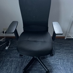 【受け渡し者決定しました】回転チェア