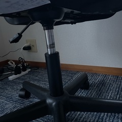 【受け渡し者決定しました】回転チェアの画像