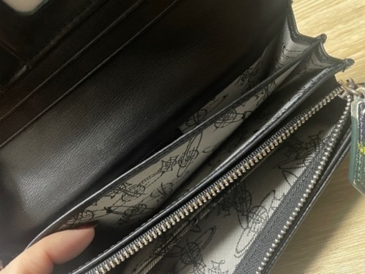 美品Vivienne Westwood長財布 