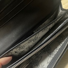 美品Vivienne Westwood長財布 の画像
