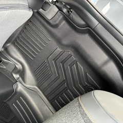 現行型フィット4専用　立体ラバーマットの画像