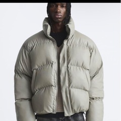 ZARA　クロップドパフジャケット