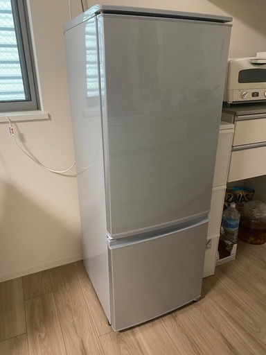 【値下げ】 冷蔵庫　シャープ　どっちもドア