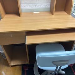 《取引中》       　学習机の画像