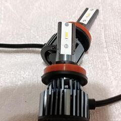 【USED・輝神】使用時間 ２時間 H16 LED led フォグランプの画像