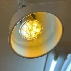 LED付 天井照明 3灯シーリングライト スポットライト 白 ホワイト 角度調節可★買取帝国 志木店の画像